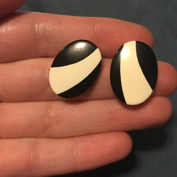 Vintage retro earrings - Picture 2 of 3